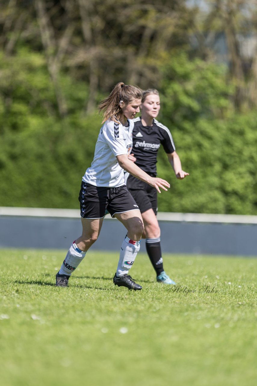 Bild 265 - F SV Henstedt Ulzburg - SV Fortuna Boesdorf : Ergebnis: 3:1